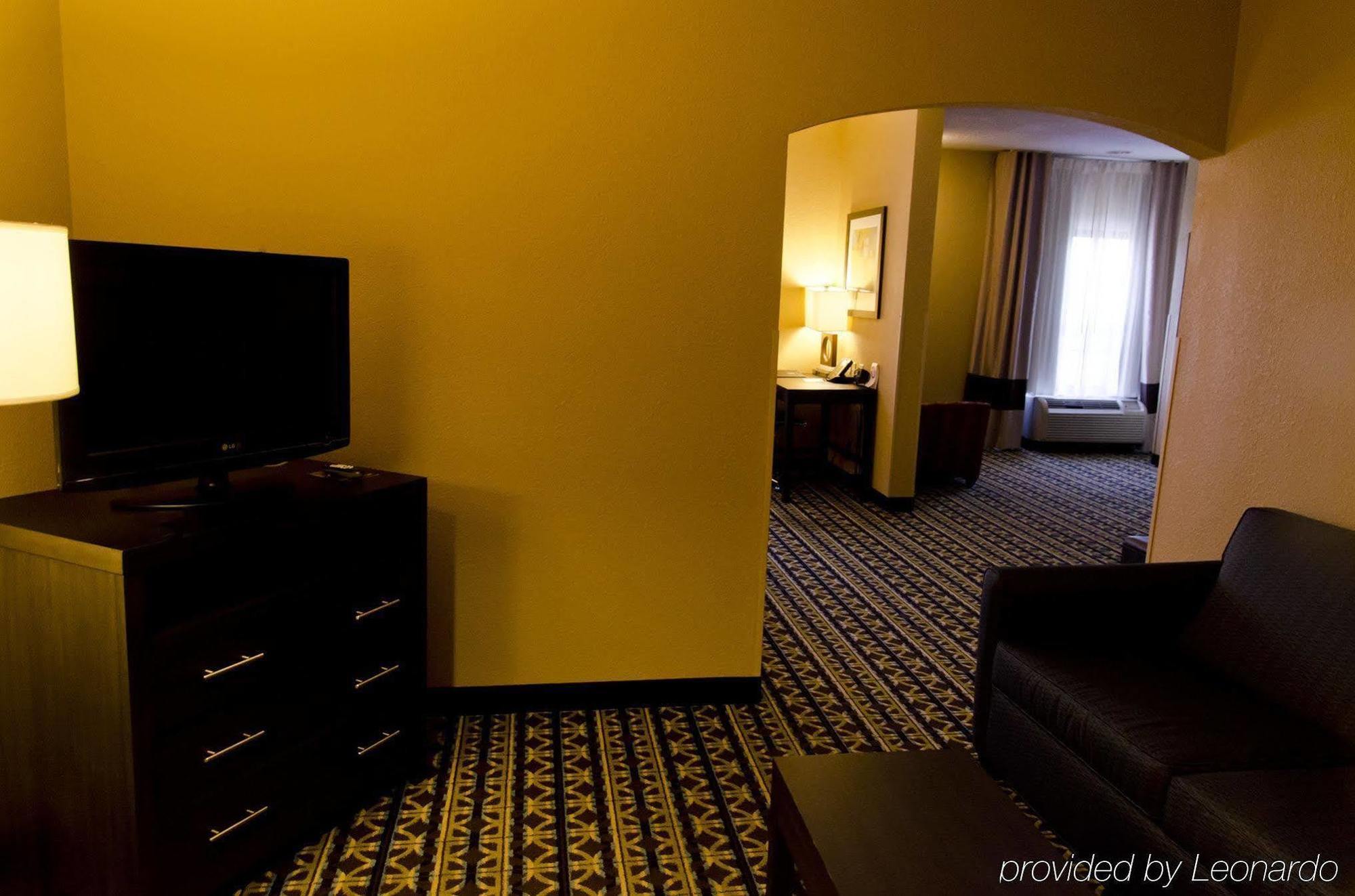 Comfort Hotel 2*